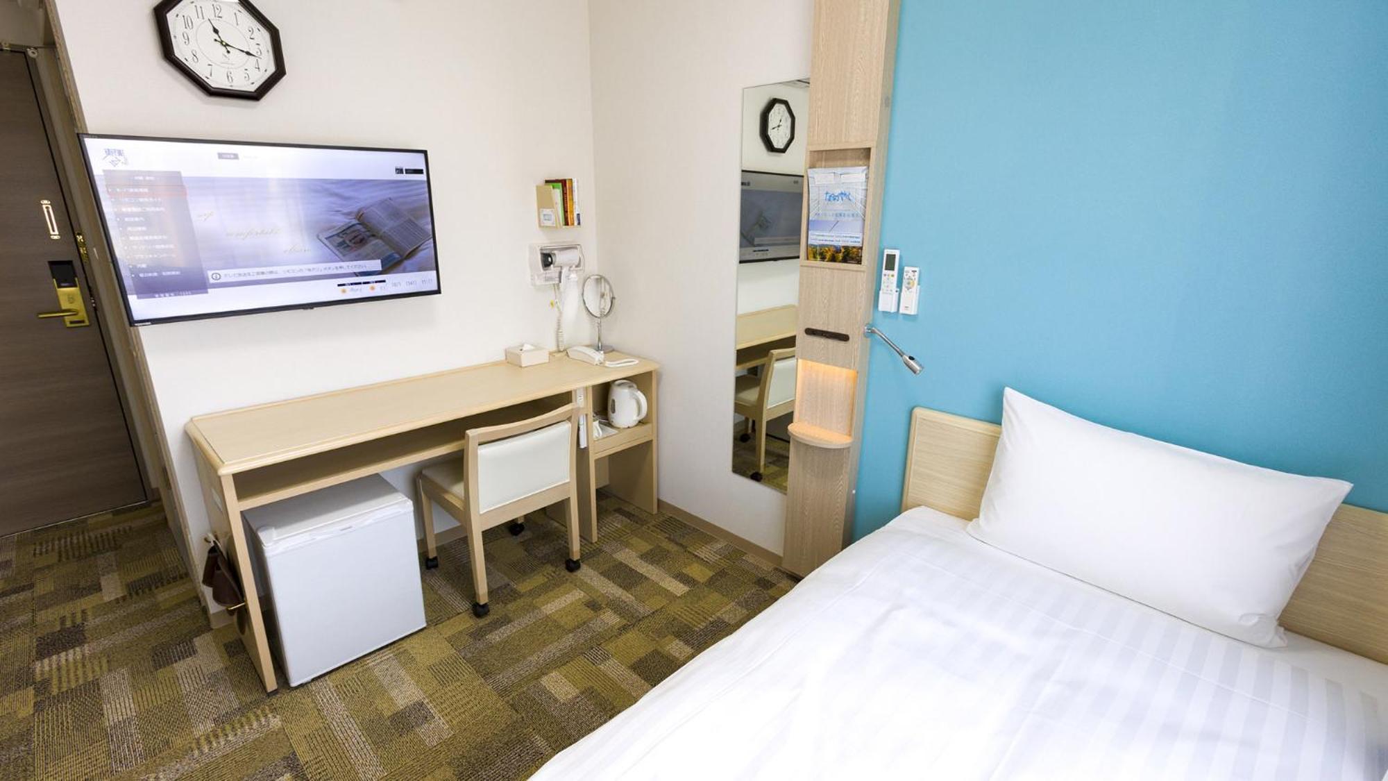 Toyoko Inn Saga Ekimae Szoba fotó