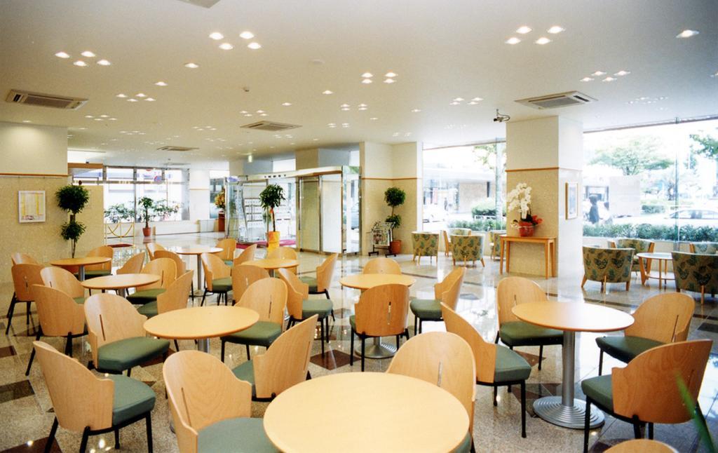 Toyoko Inn Saga Ekimae Kültér fotó